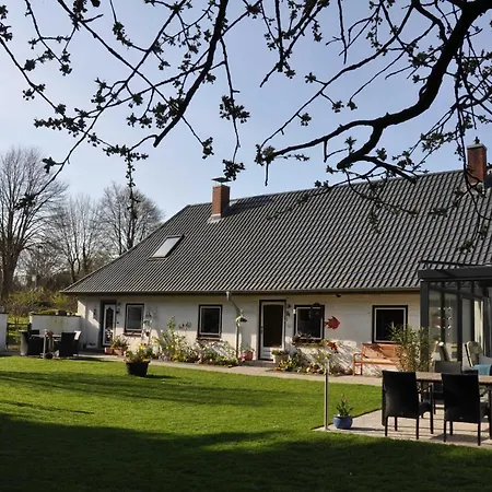 Altharmhorst Apartment *